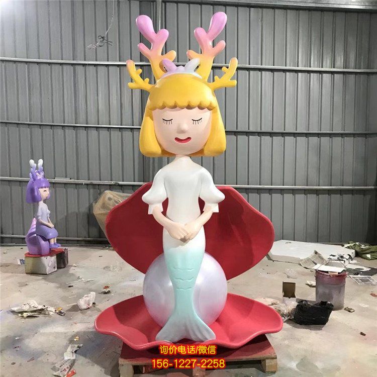 玻璃鋼卡通動(dòng)漫玻璃鋼卡通游樂場(chǎng)公仔雕塑