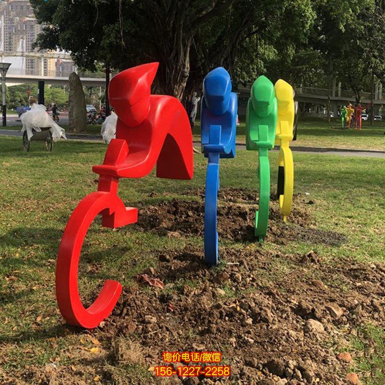 抽象騎行人物雕塑玻璃鋼噴漆運(yùn)動(dòng)人物