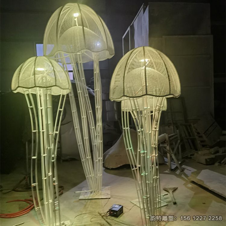 水母雕塑 鏤空發光水母雕塑