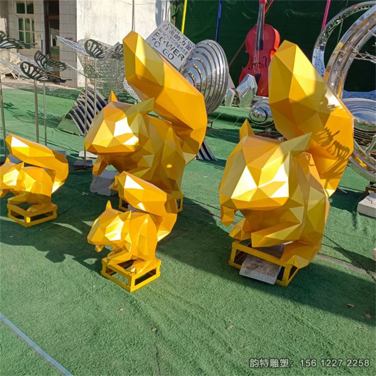 松鼠雕塑20 松鼠雕塑20